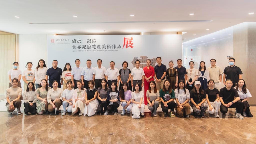 _AU_0855.jpg _AU_0855.jpg