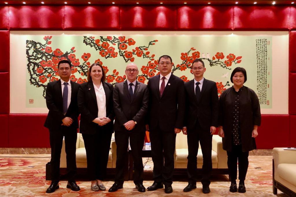 ab083680b50b6a1f066ad3f22224692.jpg ab083680b50b6a1f066ad3f22224692.jpg