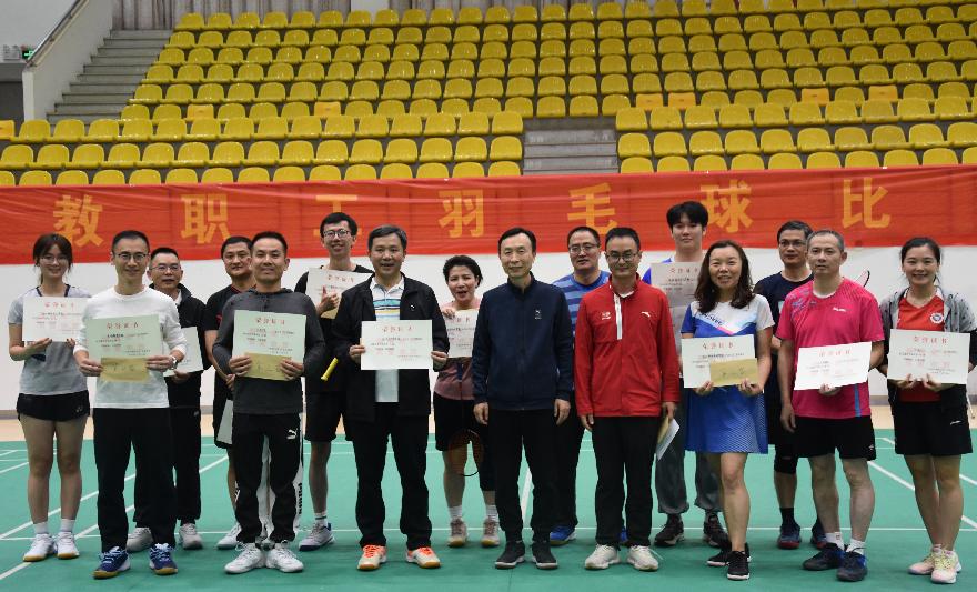 頒獎合影.png 頒獎合影.png