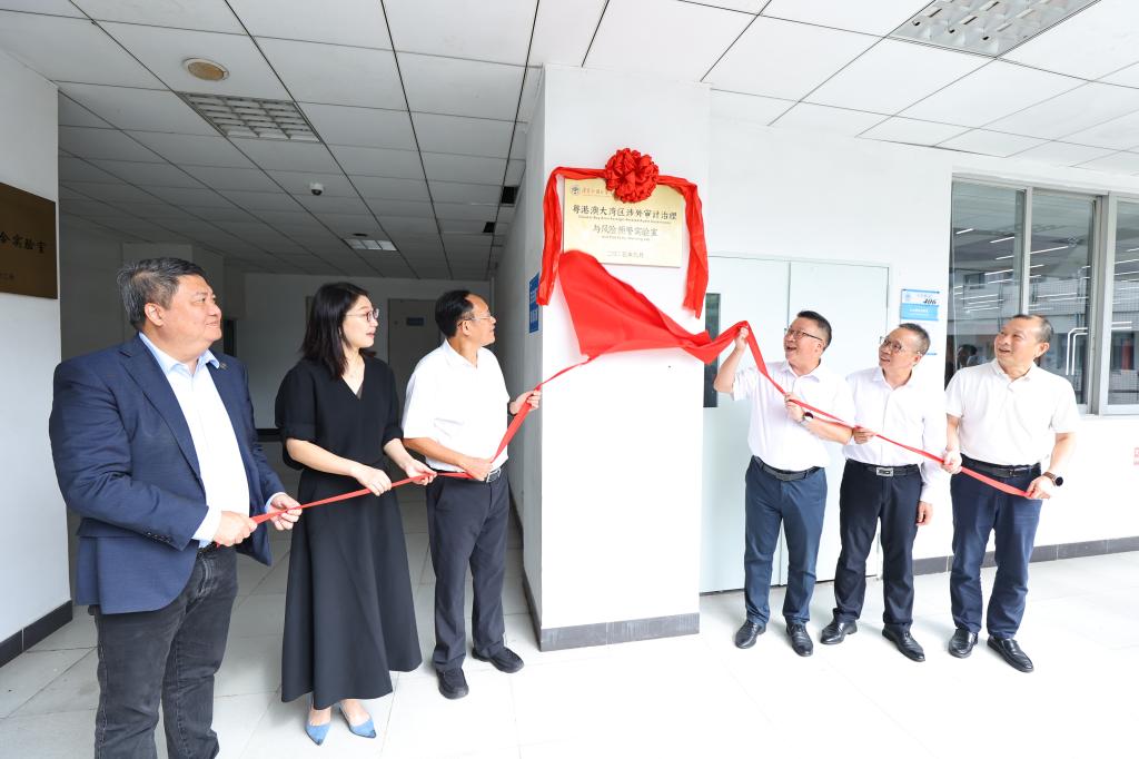 9adb89048ef31c2d8e40bb64276199e3.jpg 9adb89048ef31c2d8e40bb64276199e3.jpg